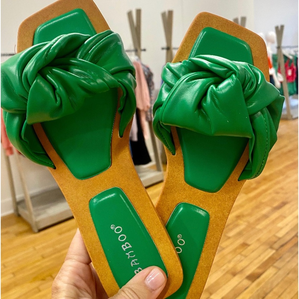 Bamboo Green Knot Slides